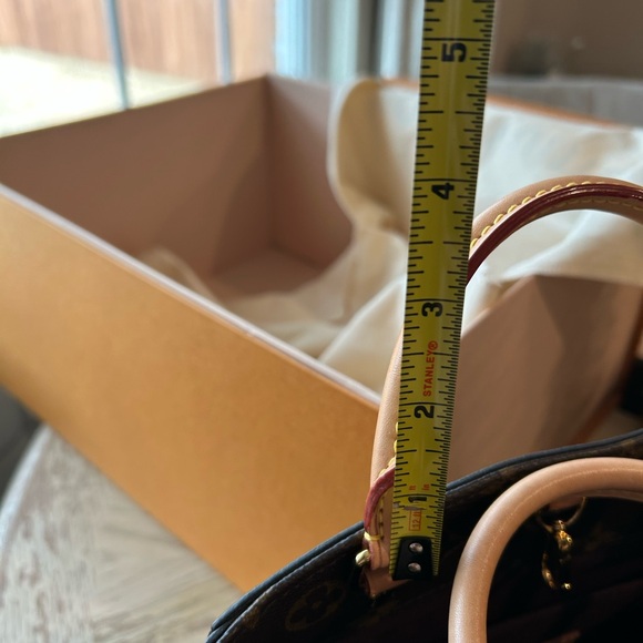 Louis Vuitton Monogram Montaigne BB MNG Hand Bag - Picture 14 of 16